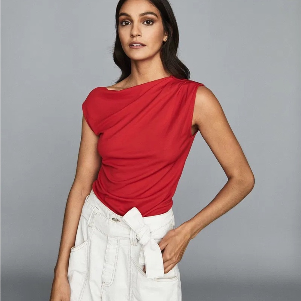 Reiss Bright Red Boatneck Asymmetrical Draped Tank with zip shoulder small nwot